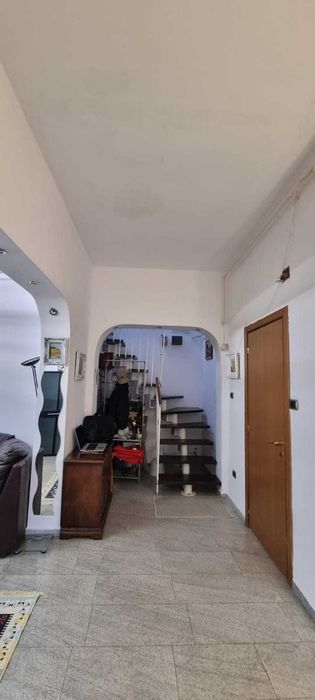 Casa de inchiriat in zona ultracentrala a mun. Bacau, str.N. Titulescu