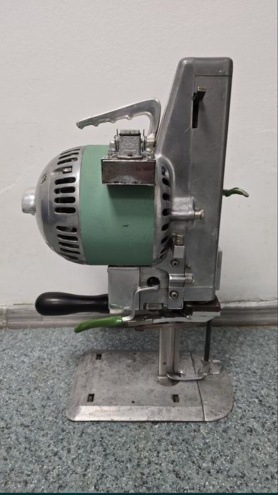 Cutit de croi Wolf Pacer masina taita material