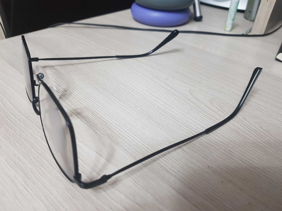 Продам новые очки +1.5