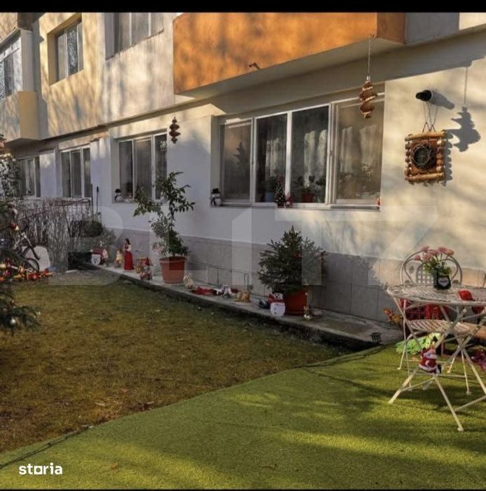 Apartament cu gradina propie de vanzare, 47 mp, zona Aleea Trandafiril