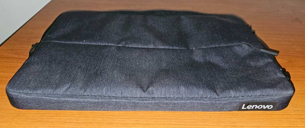 Husa Urban Lenovo - pentru laptop 15.6", noua