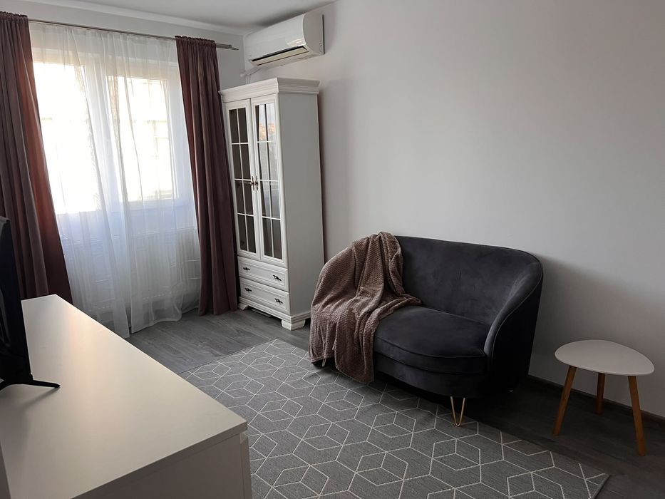 Inchiriez apartament 2 camere