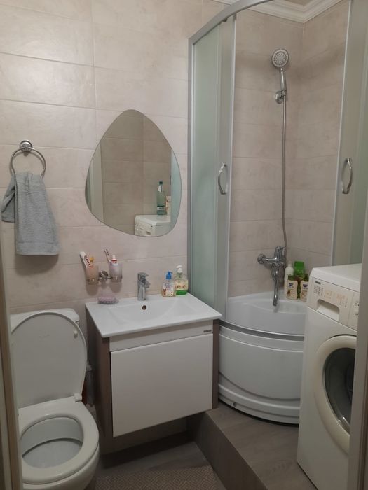 Сдам комнату девушке с подселением