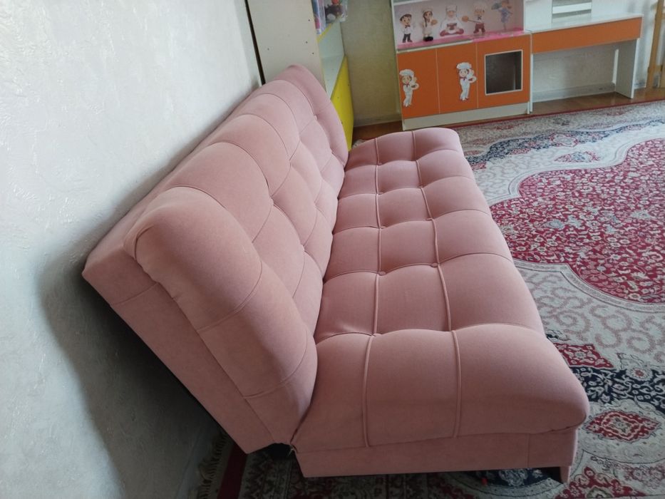 Продам диван раскладной б/у