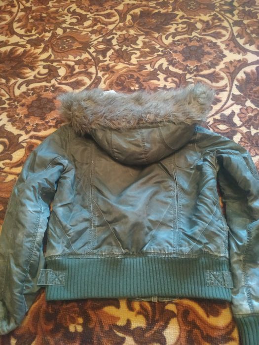 Молодёжный бомбер(куртка) для девушки (Европа)