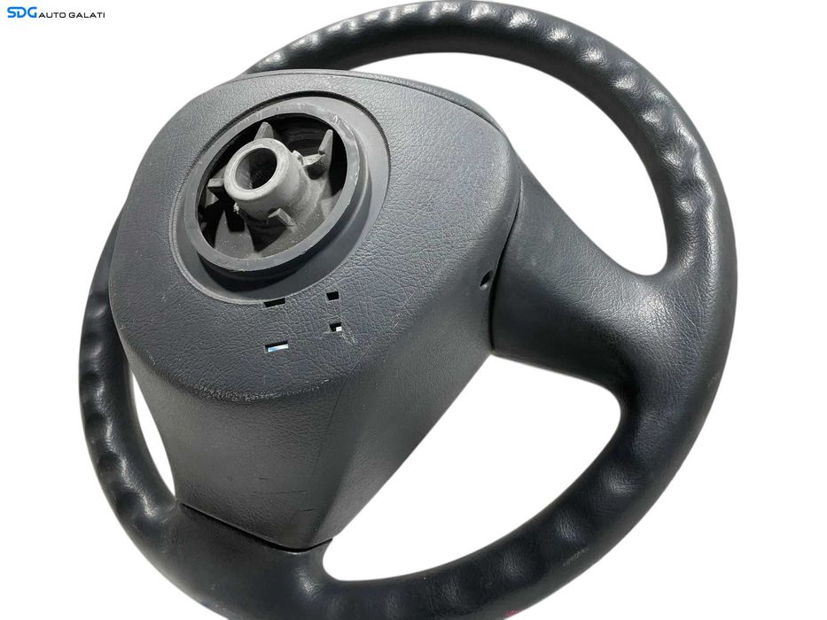 Volan Plastic in 3 Spite Citroen C3 2003 - 2009 Cod 963800077 [LR0480]