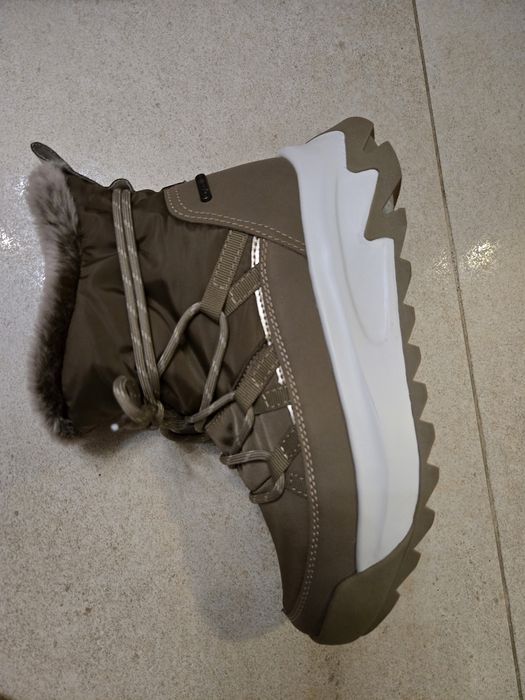 Дамски Апрески водоустойчиви