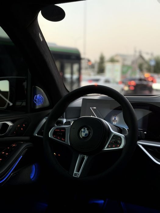 BMW X5 M60 Full