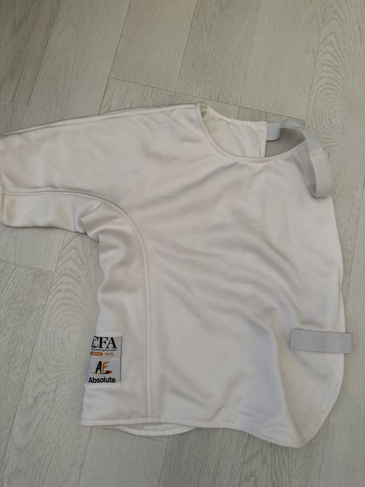 Продам форму для фехтования