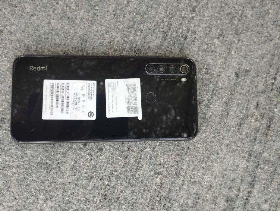 Redmi noot8 yaxshi xolatda