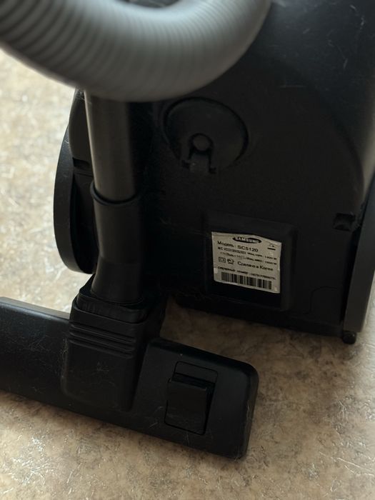 Продам пылесос Samsung
