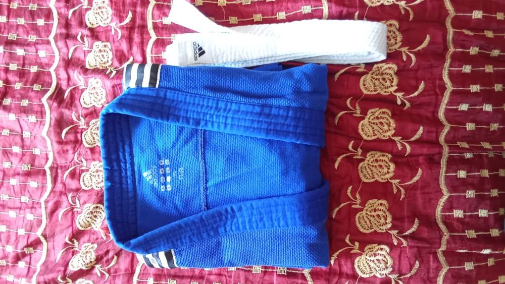 Продам кимона для ДЗЮДО