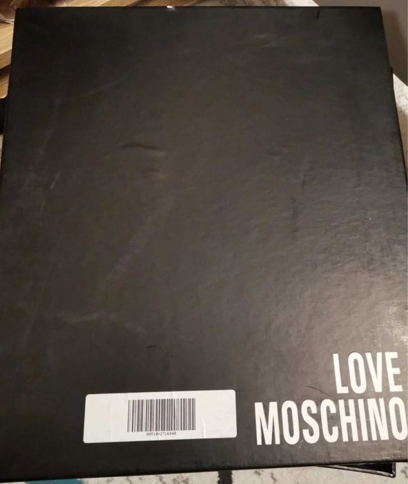 Уникални боти Love Moschino