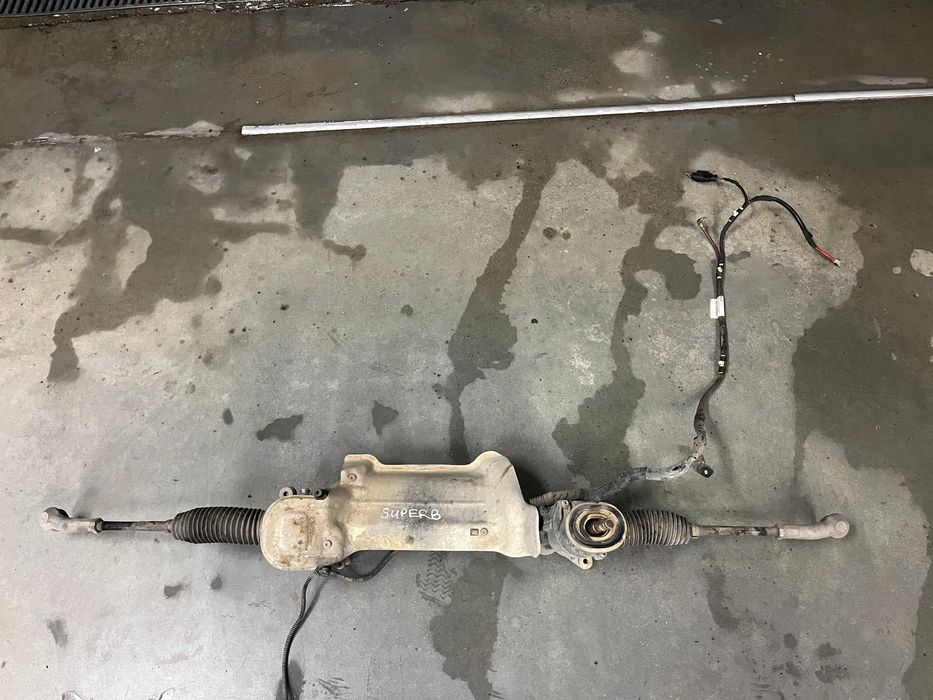 Кормилна рейка ЕЛЕКТРИЧЕСКА Skoda Superb 2 2.0 tdi тди Комби dsg дсг