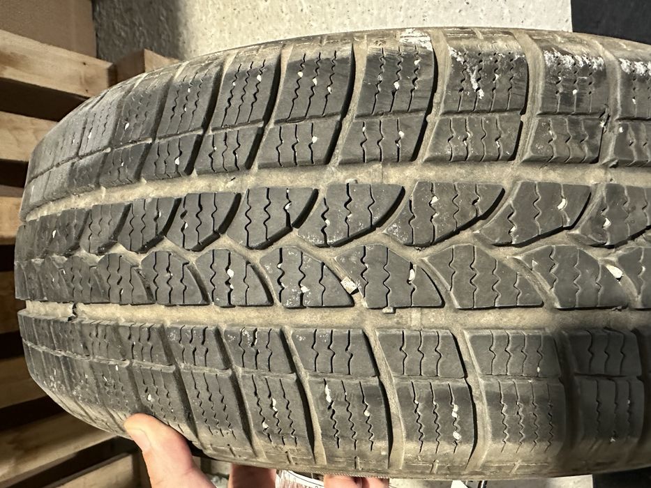 Anvelope Tigar iarna 205/60/R16