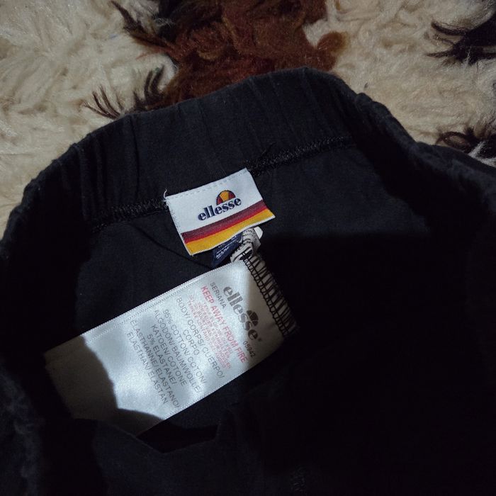 Черен дамски клин Ellesse