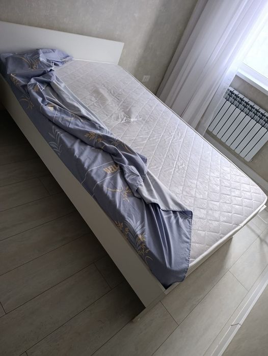 Продаю кровать 50 тыс СРОЧНО