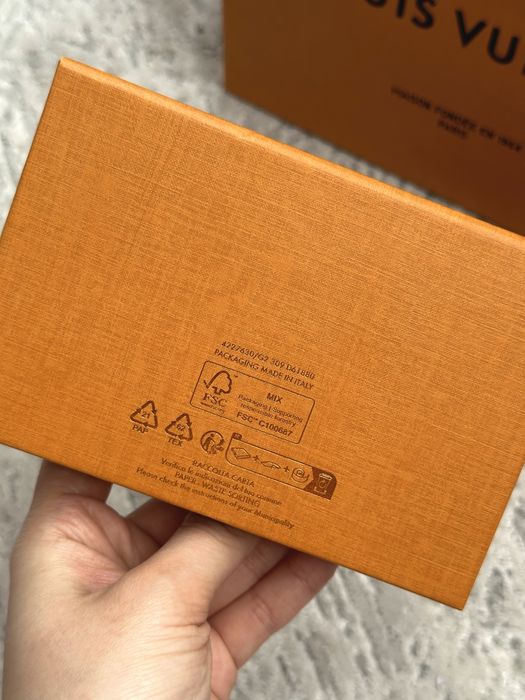 Браслет Louis Vuitton Essential V.