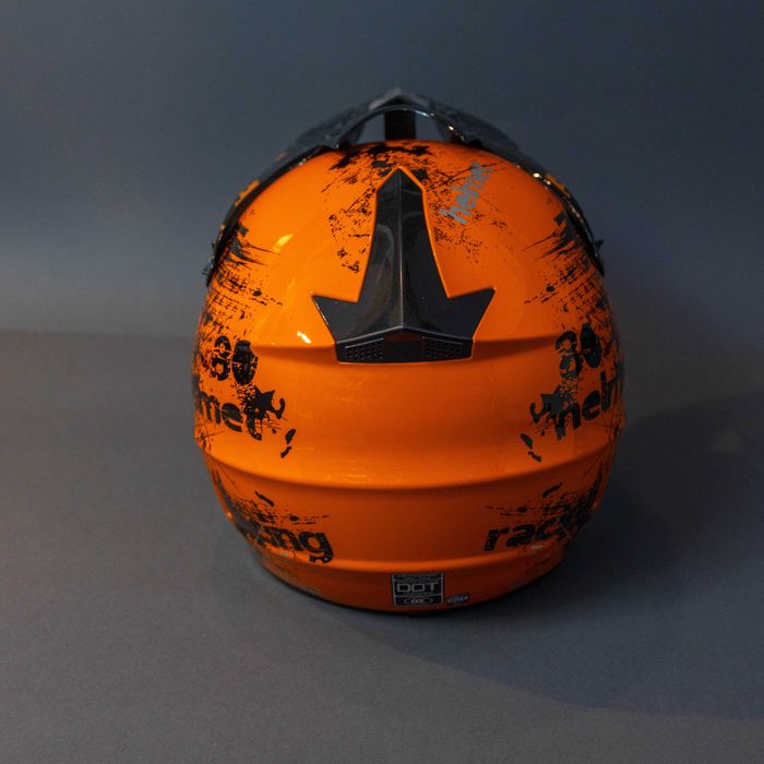 Каска с очила за ел. тротинетка , велосипед , мотокрос