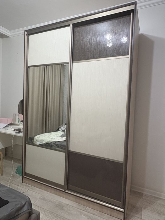Шкаф мдф 2,5 м на 2,0 м, комод