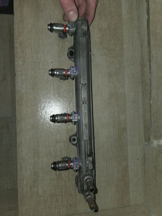 Injectoare vw golf 4