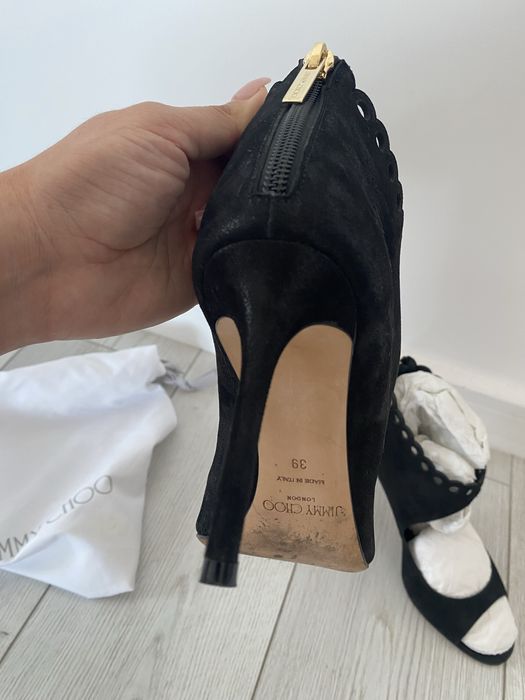 Pantofi sandale jimmy choo nr 39 negru sclipicios