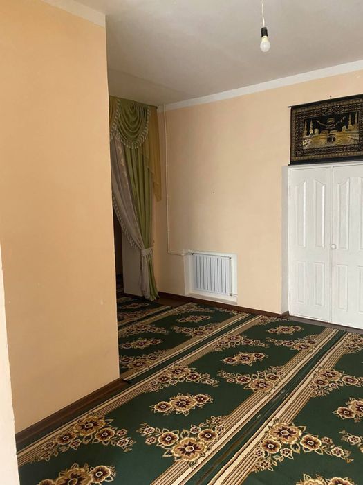 Katej sotiladi 5 xonali yevro remont qo'shimcha qurilish qilingan