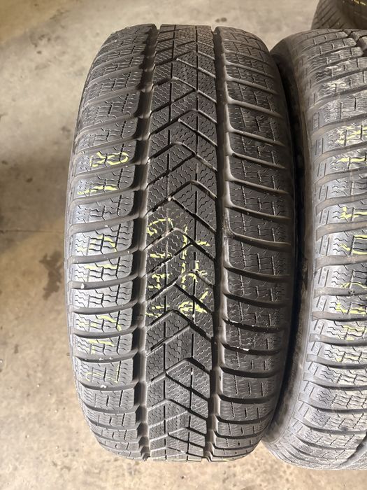Anvelope iarna 245/45/18 Pirelli Winter Sottozero 3 245 45 18 R 18
