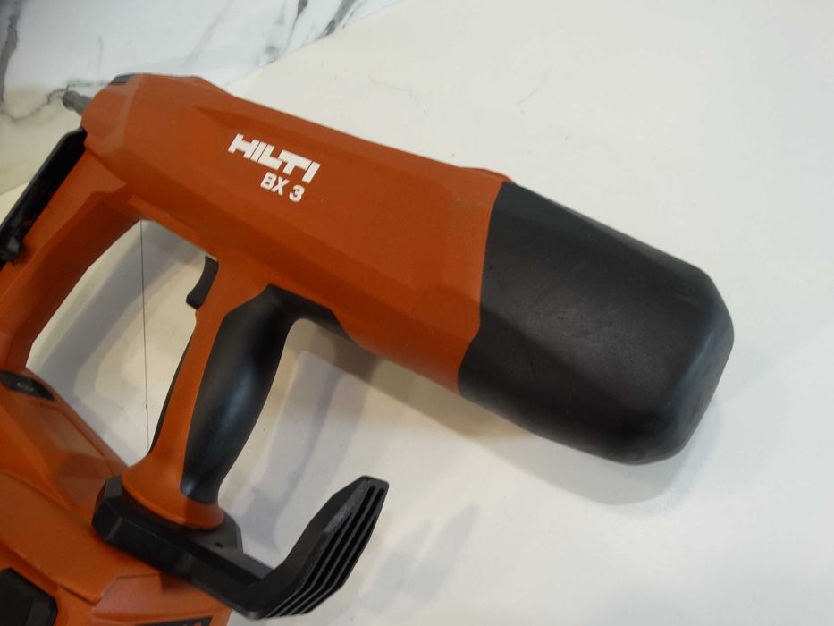 Hilti BX 3L  - Уред за директен монтаж