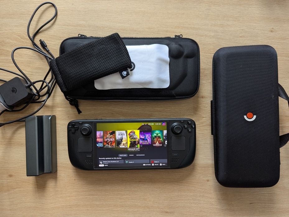 Steam Deck OLED 1TB + док-станция