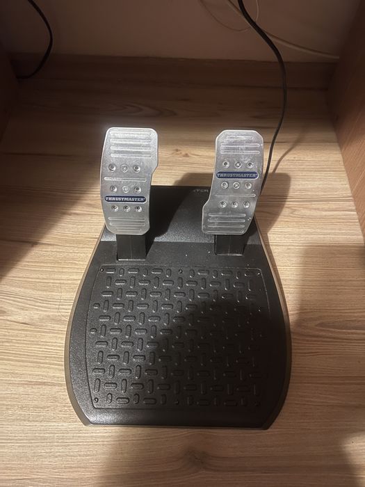 Volan de gaming Thrustmaster t300 Ferrari GTE