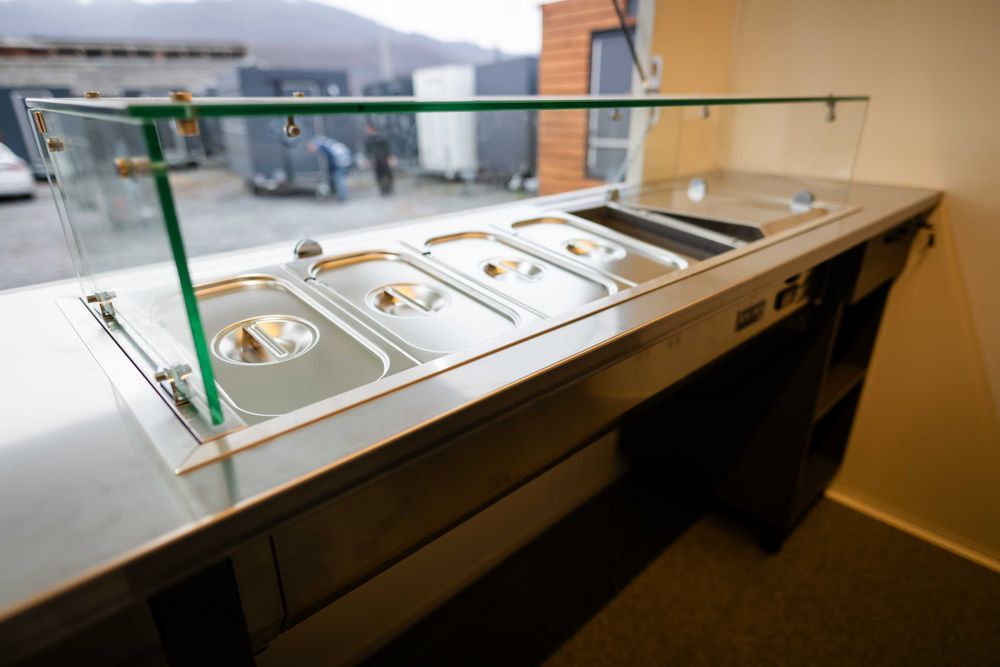 Rulota comerciala FAST FOOD, BURGER, FOOD TRUCK - PE STOC !!