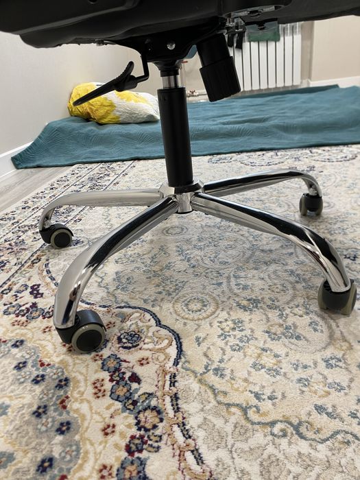 Игровое кресло Zombi