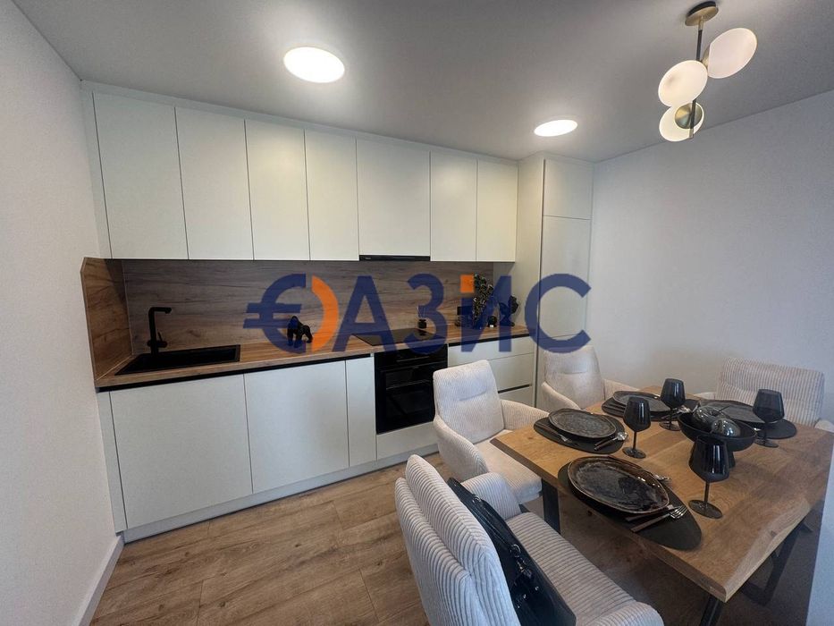 Продава се Двустаен апартамент в к.к. Слънчев бряг - 65 кв.м за 667 €/кв.м - Снимка #2