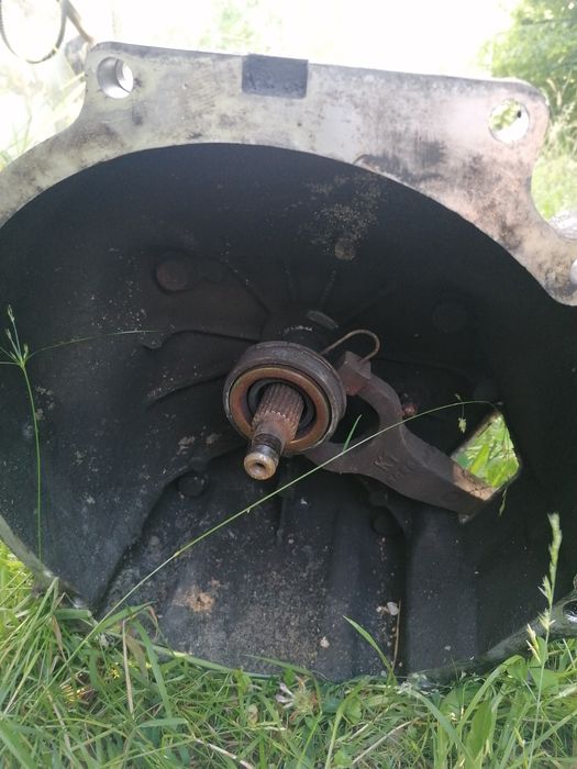 Vand cutie de viteze mitsubishi l200/ pajero