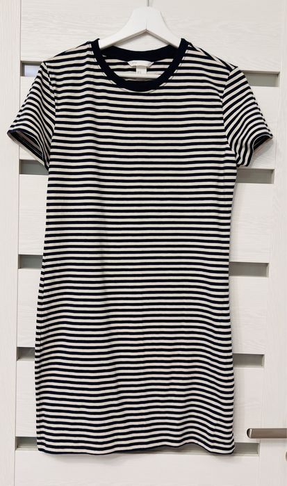 Rochie H&M, marimea M, stare impecabila