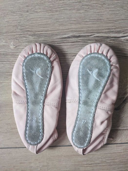 Demi-poante piele roz pentru fete mar 27