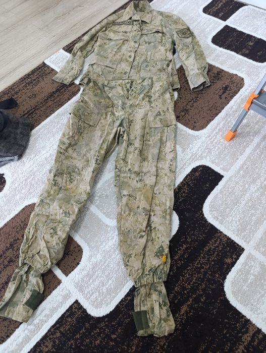 Военная форма ,44 размер