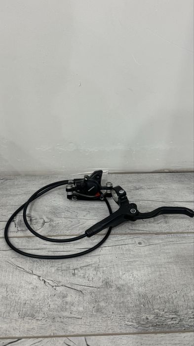 Гидравлические тормоза SHIMANO MT200
