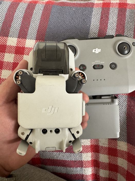 Дрон dji mini 2se