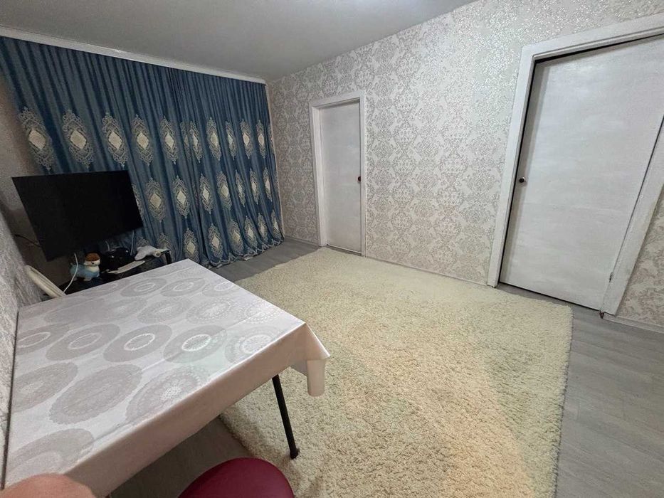 продам 3 комнатную квартиру
