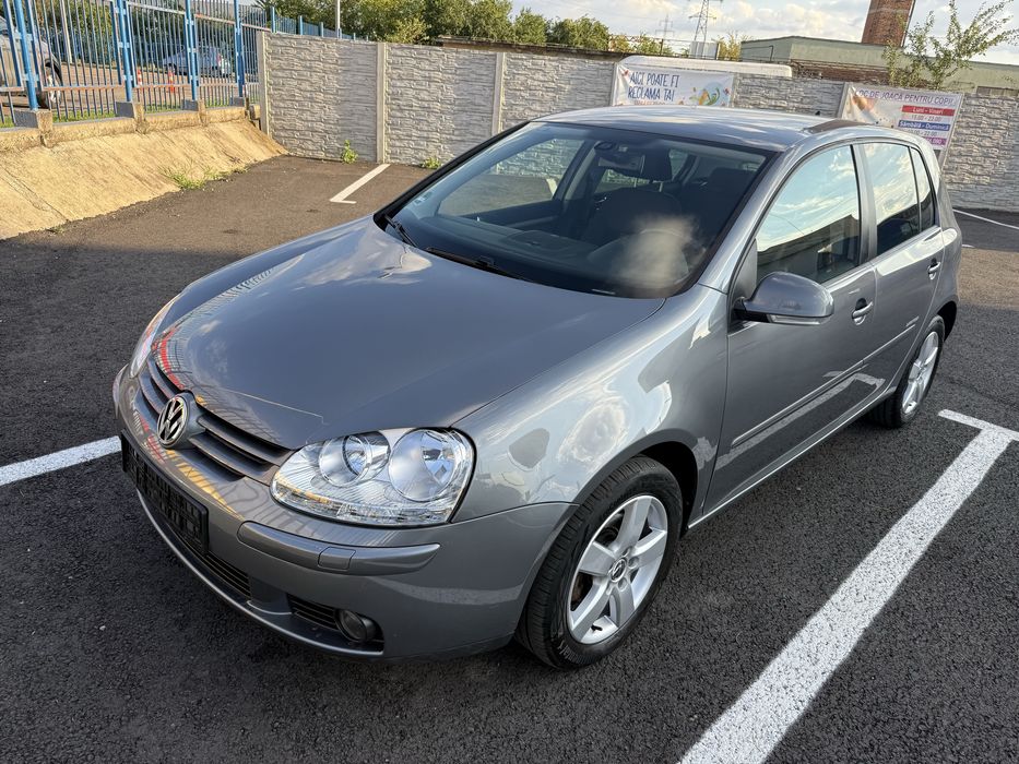 VW Volkswagen golf 5 v 2009 1.4 mpi 151.000 km UNITED