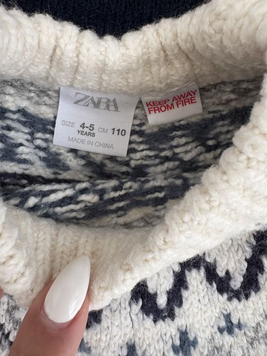 Детско яке и пуловери Boboli, Zara, LC Waikiki, ЦСКА