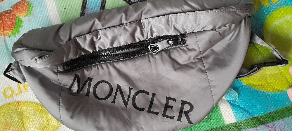 MONCLER поясная сумка