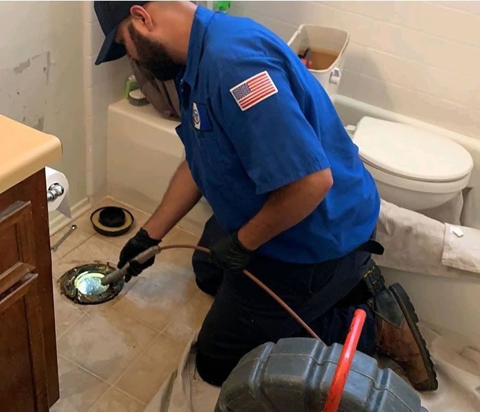 Kanalizatsiya tozalash xizmati 24/7 Santexnik