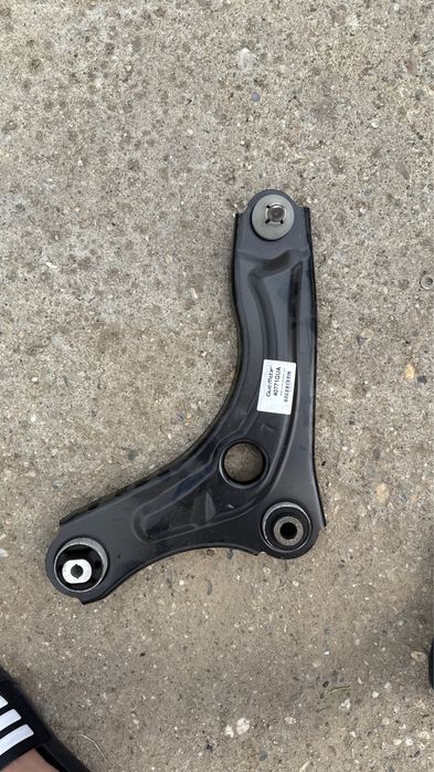 Vand brat/bascula stanga Dacia Logan/Jogger/Sandero 2021-2025