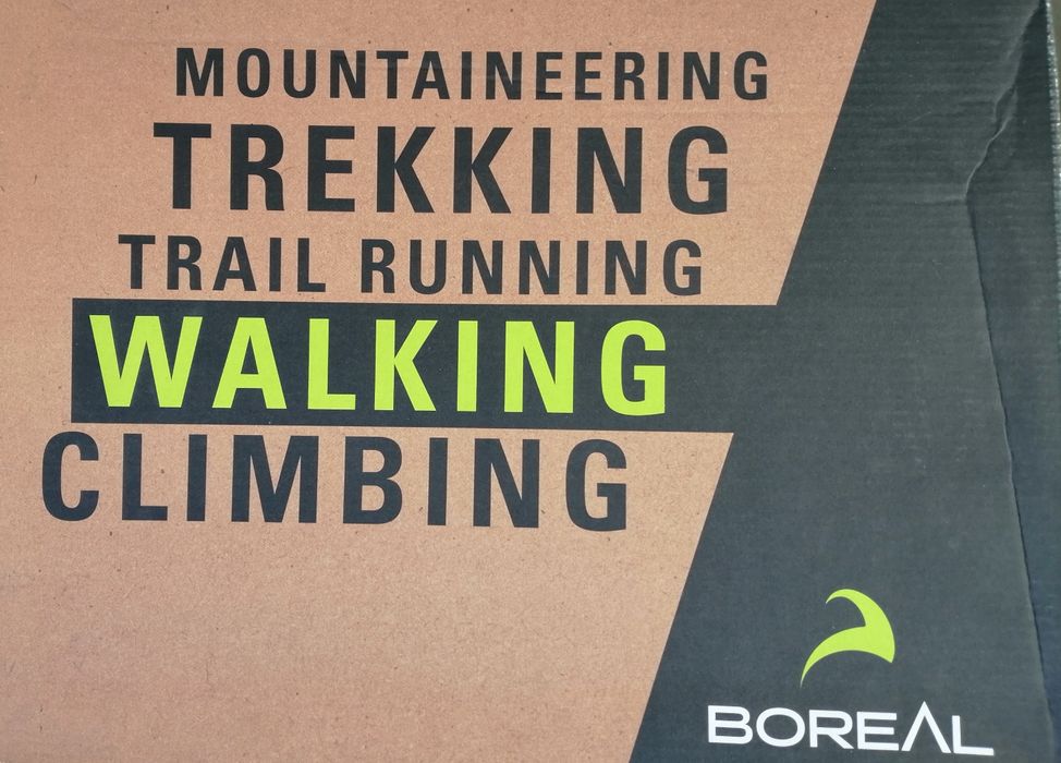 Дамски туристически обувки Boreal