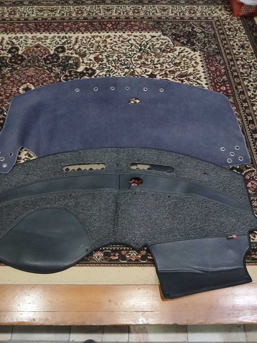 Продается чехол и полик видеорегистратор новый