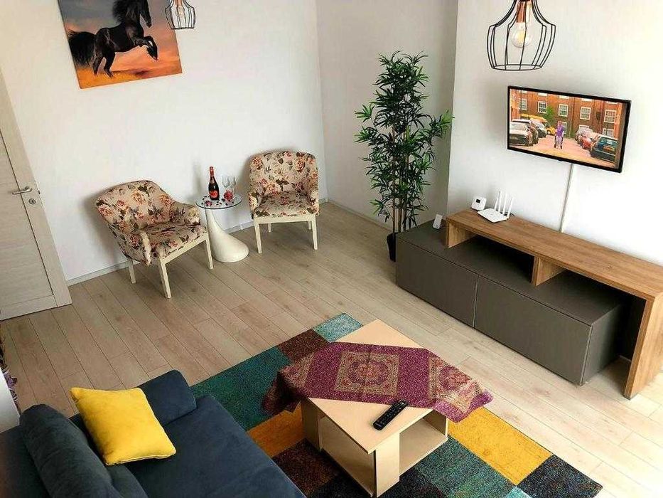 FARA ESCORTE.Cazare Brasov regim hotelier Apartament 2 camere  Coresi