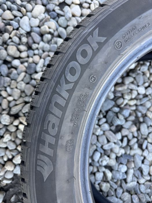 Hankook 215/55/17 M+S / Dot2023 / Ca NOI !
